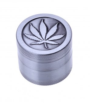 Alu-Grinder, 40 mm Ø, 4-teilig, mit Sieb, Relief: Cannabis Blatt  